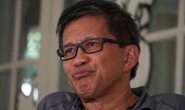 Rocky Gerung ke Anies: Akankah Batalkan UU ITE demi Saya? Atau demi Demokrasi?