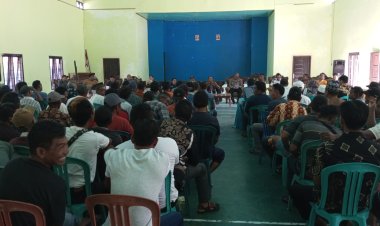 DESA TELUK BOGAM GELAR RAPAT KOORDINASI BAHAS PERMASALAHAN MINYAK SOLAR SUBSIDI
