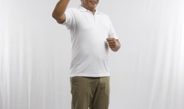 " RAHMAT HIDAYAT : PEMIMPIN VISIONER DENGAN HATI RAKYAT INSPIRASI PERUBAHAN KOTAWARINGIN BARAT " 