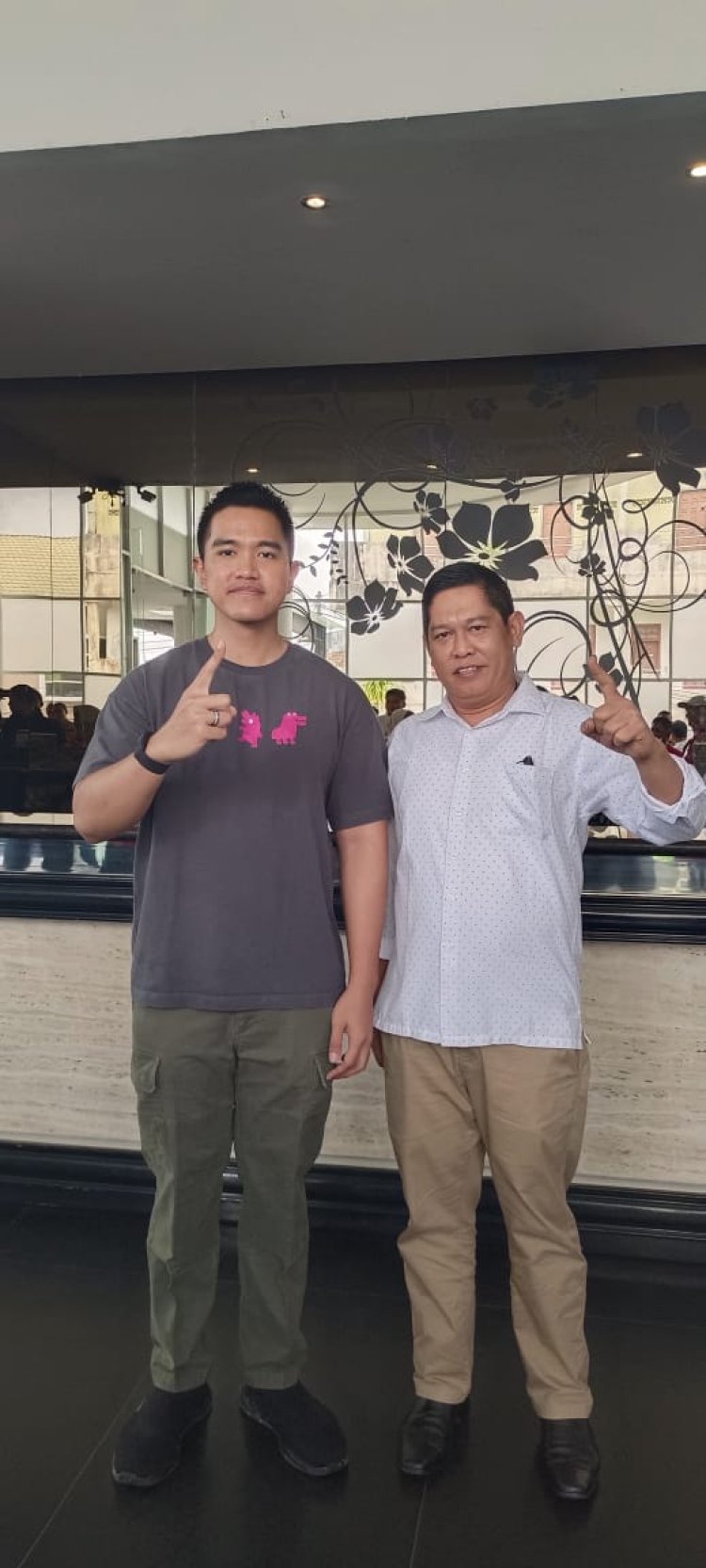 " RAHMAT HIDAYAT GANDENG KAESANG PANGAREP: PSI SIAPKAN STRATEGI BESAR UNTUK PILKADA KOBAR 2024 "