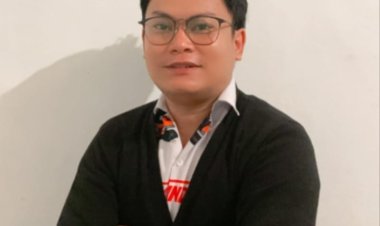 " MUHAMMAD RIVA ADITYA PRATAMA : PEMIMPIN MUDA MULTITALENTA PELOPOR INSPIRASI DAN LITERASI SERTA PENGGERAK PERUBAHAN DARI KALIMANTAN "