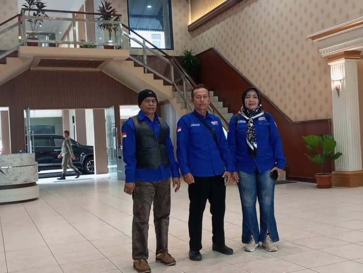 " ANTARA RAPAT DAN RAKYAT : AHLI WARIS NORSEMAH PULANG DENGAN HAMPA, SURAT SENGKETA LAHAN MASIH MENGGANTUNG " 