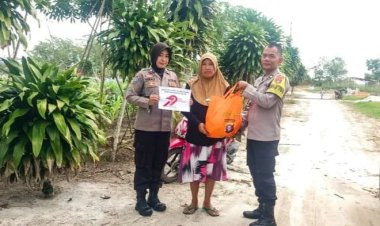 " MENJADI PELINDUNG SEJATI : POLSEK ARUT SELATAN SALURKAN BANSOS UNTUK RAKYAT, BUKTI NYATA POLISI PRESISI HADIR DENGAN HATI "