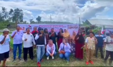 " GAJAH KUAT BERGERAK DI DPC PSI KUMAI : BUKA LAHAN PERKEBUNAN BUKTI POLITIK KERJA NYATA, HADIRKAN SOLUSI DAN HARAPAN BARU BAGI MASYARAKAT " 