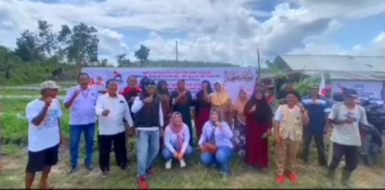 " GAJAH KUAT BERGERAK DI DPC PSI KUMAI : BUKA LAHAN PERKEBUNAN BUKTI POLITIK KERJA NYATA, HADIRKAN SOLUSI DAN HARAPAN BARU BAGI MASYARAKAT " 